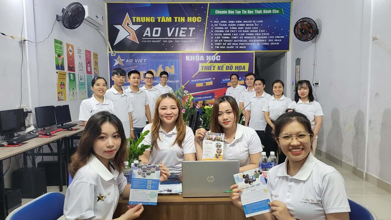 Trung tâm tin học Sao Việt