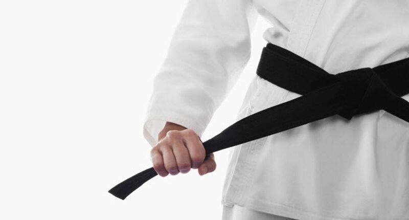 Đẳng cấp trong Karate