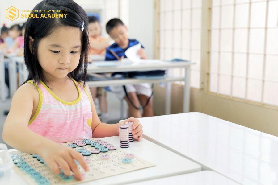 Học Kumon là gì? có tốt không? học phí bao nhiêu?