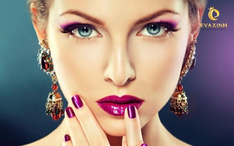 Giáo trình make up chuyên nghiệp gồm gì? 5 tài liệu HOT nhất năm 2024