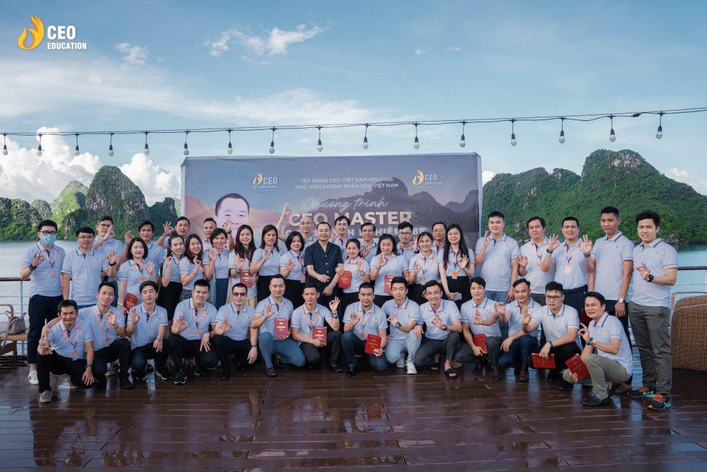 Học viện Doanh nhân CEO Việt Nam khoá CEO Master